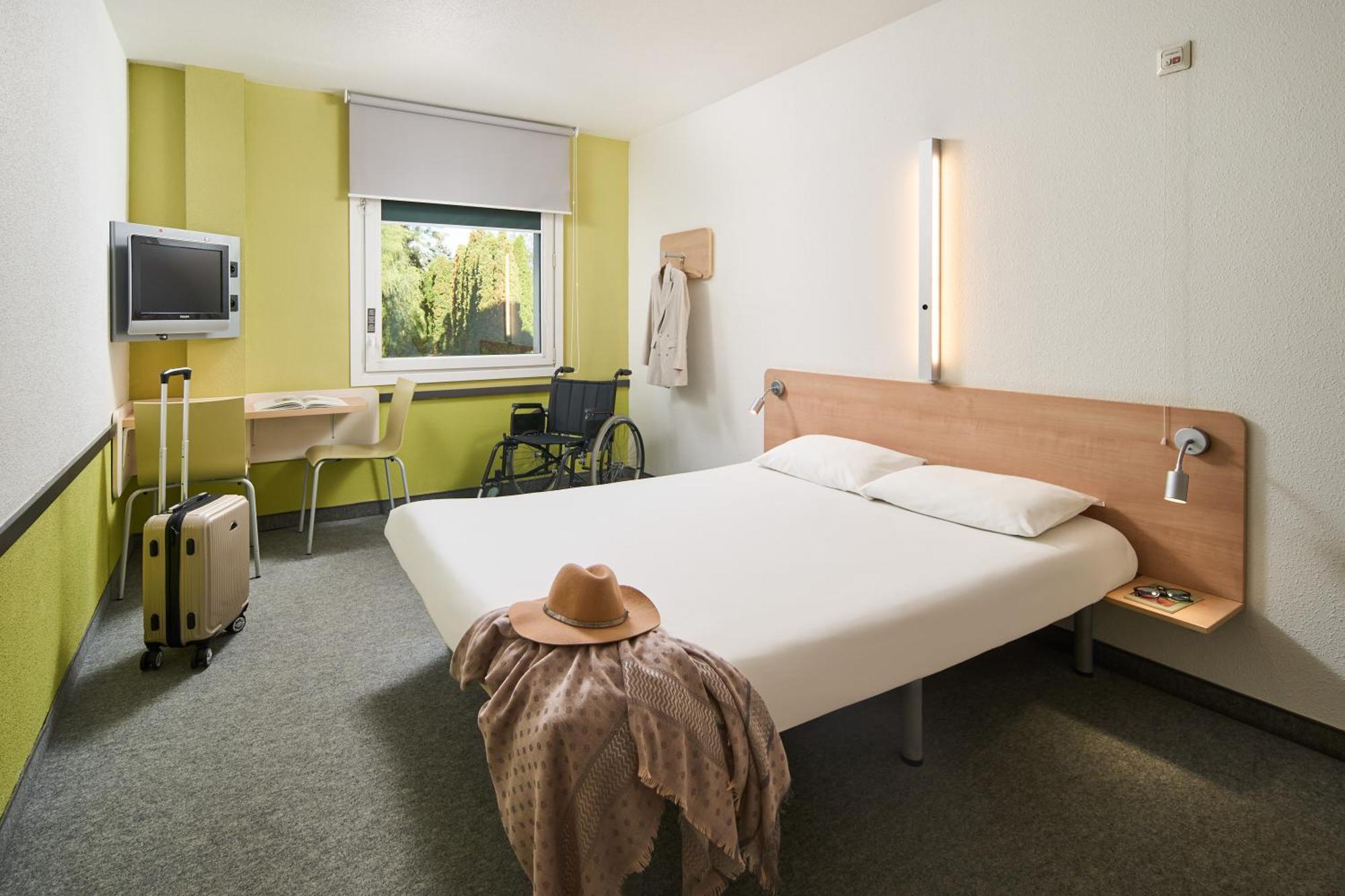 Ibis Budget Wroclaw Poludnie Exterior foto